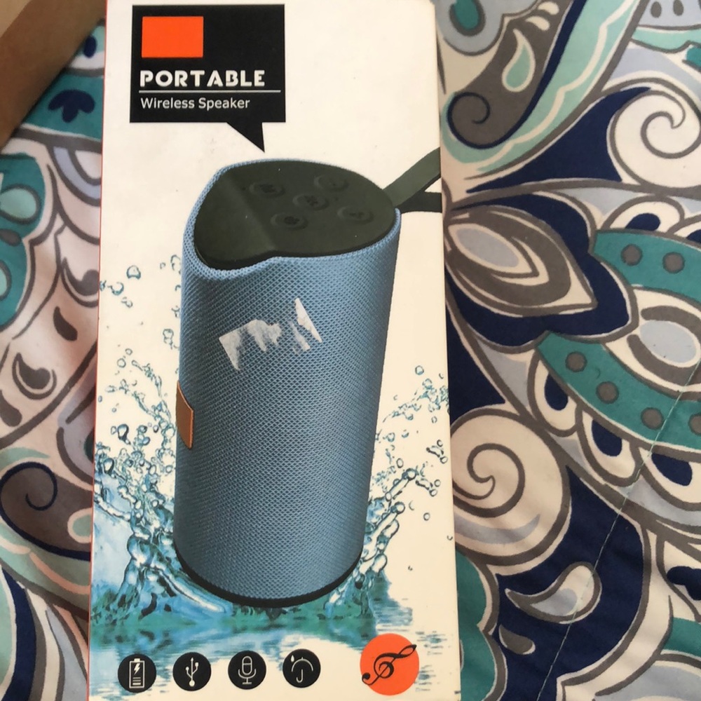 New portable wireless speaker
